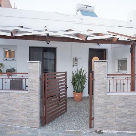 Grandmother'S House Apartment Psinthos Ngoại thất bức ảnh