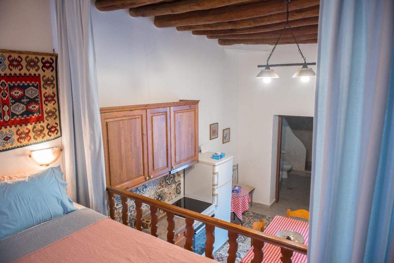 Grandmother'S House Apartment Psinthos Ngoại thất bức ảnh